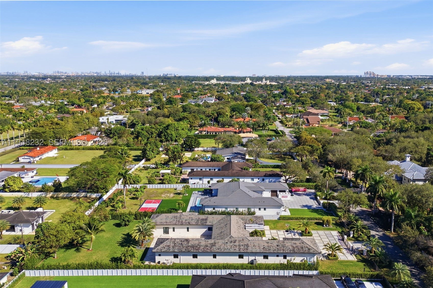 10005 SW 66th St, Miami FL 33173