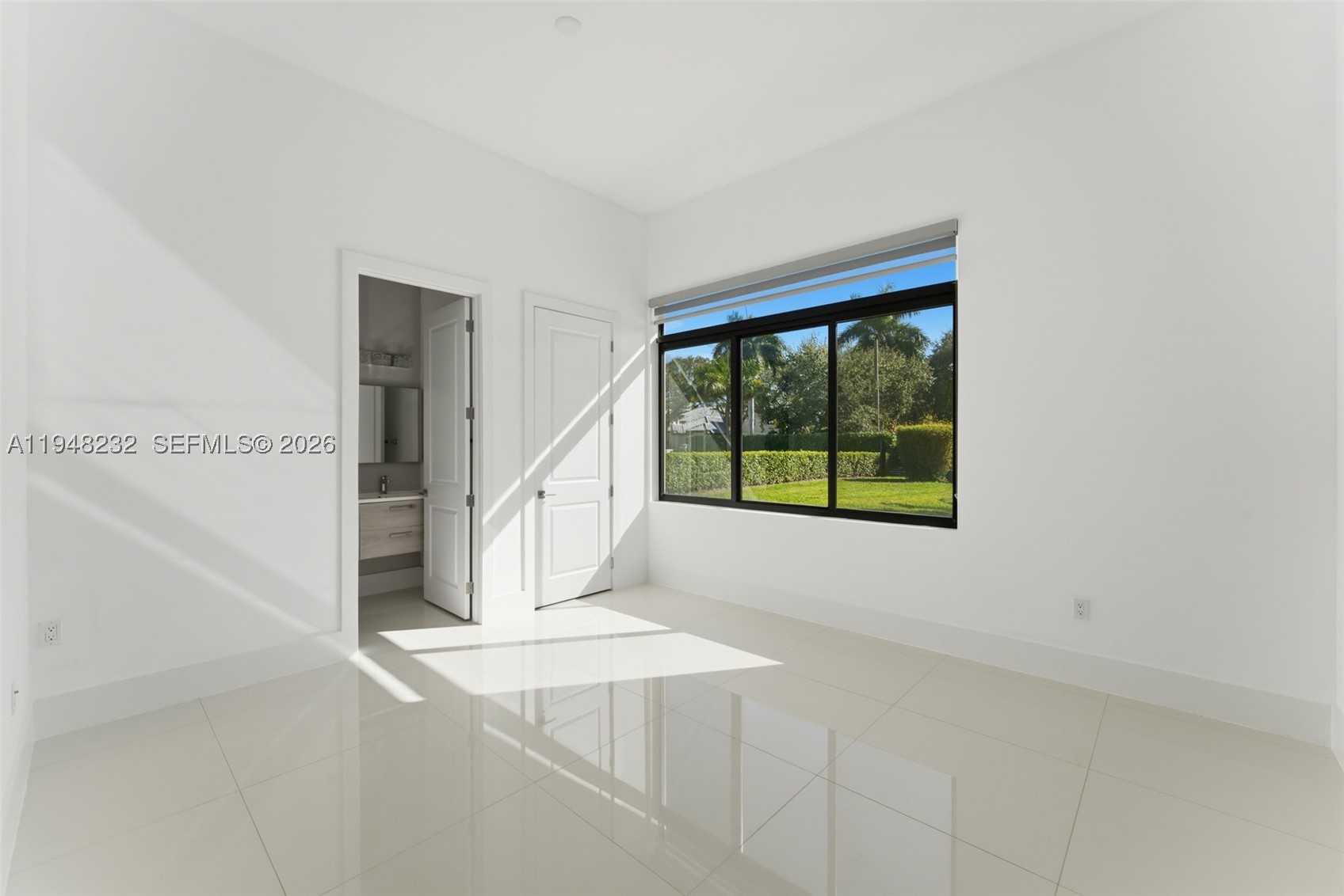 10005 SW 66th St, Miami FL 33173