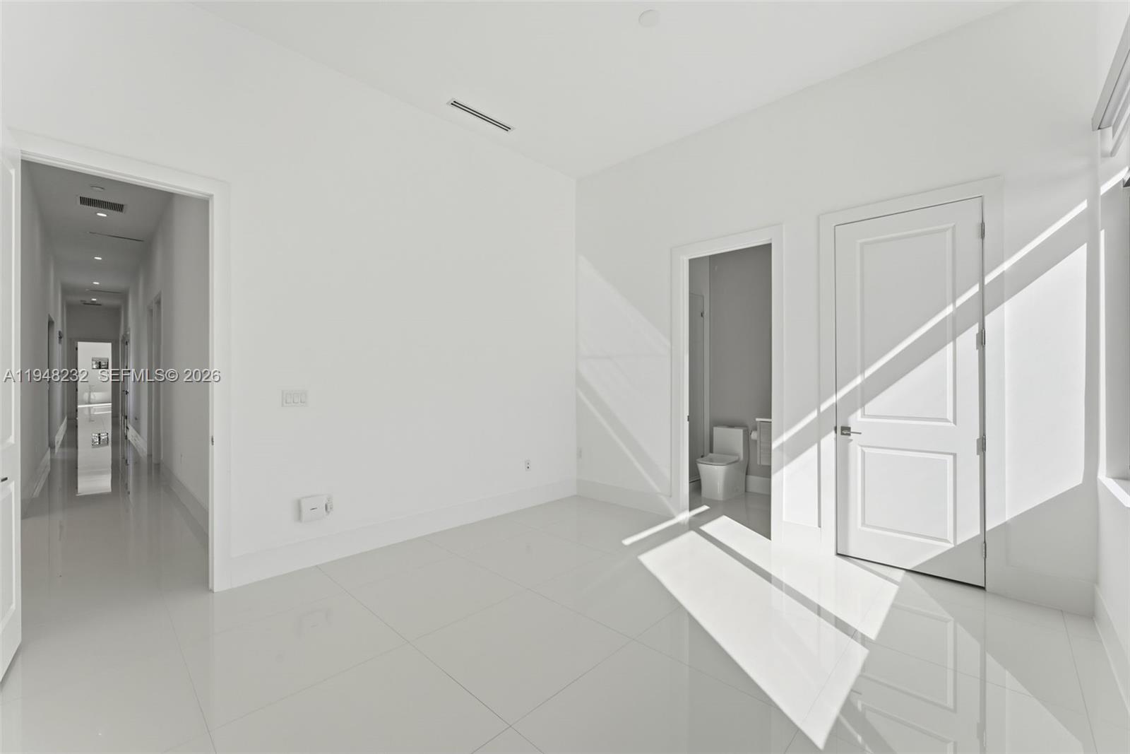 10005 SW 66th St, Miami FL 33173