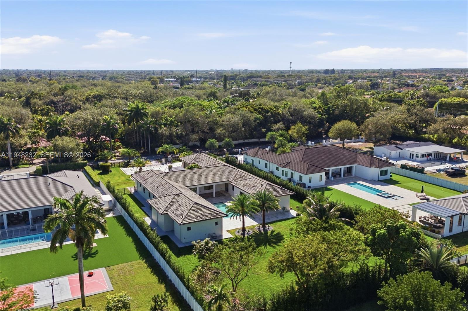 10005 SW 66th St, Miami FL 33173