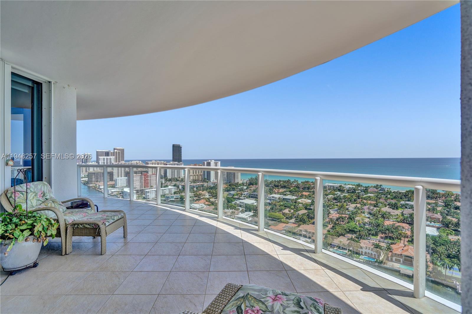 21050 Point Pl #3104, Aventura FL 33180