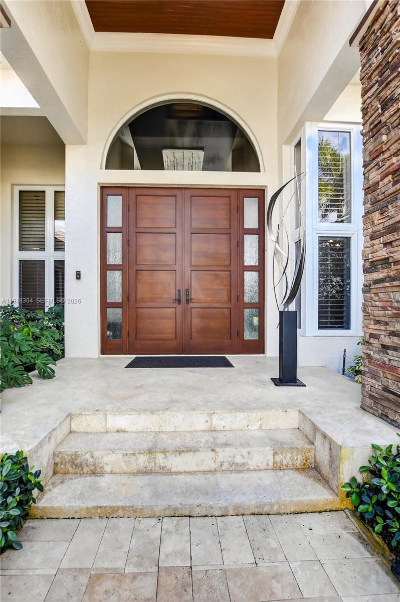 6860 Queenferry Cir, Boca Raton FL 33496