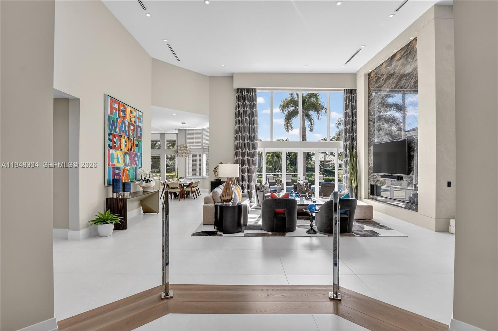 6860 Queenferry Cir, Boca Raton FL 33496