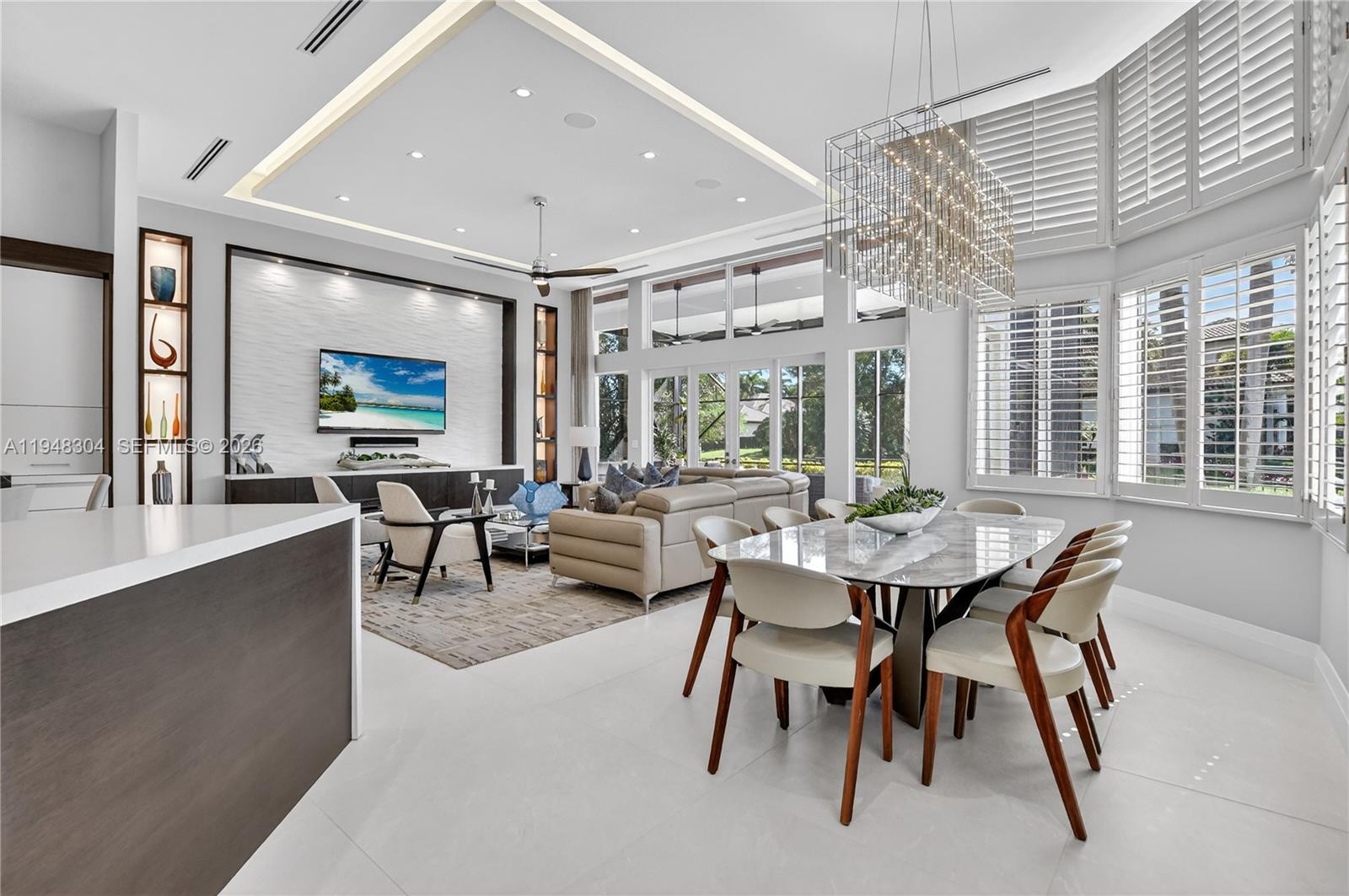 6860 Queenferry Cir, Boca Raton FL 33496