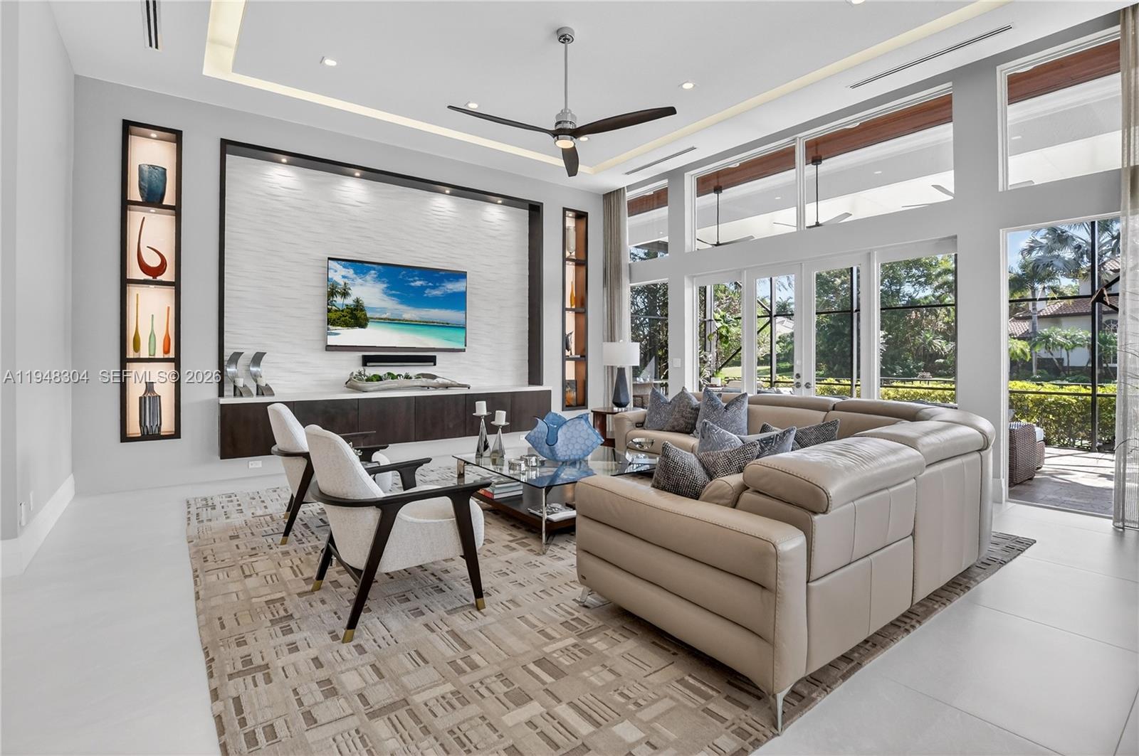 6860 Queenferry Cir, Boca Raton FL 33496