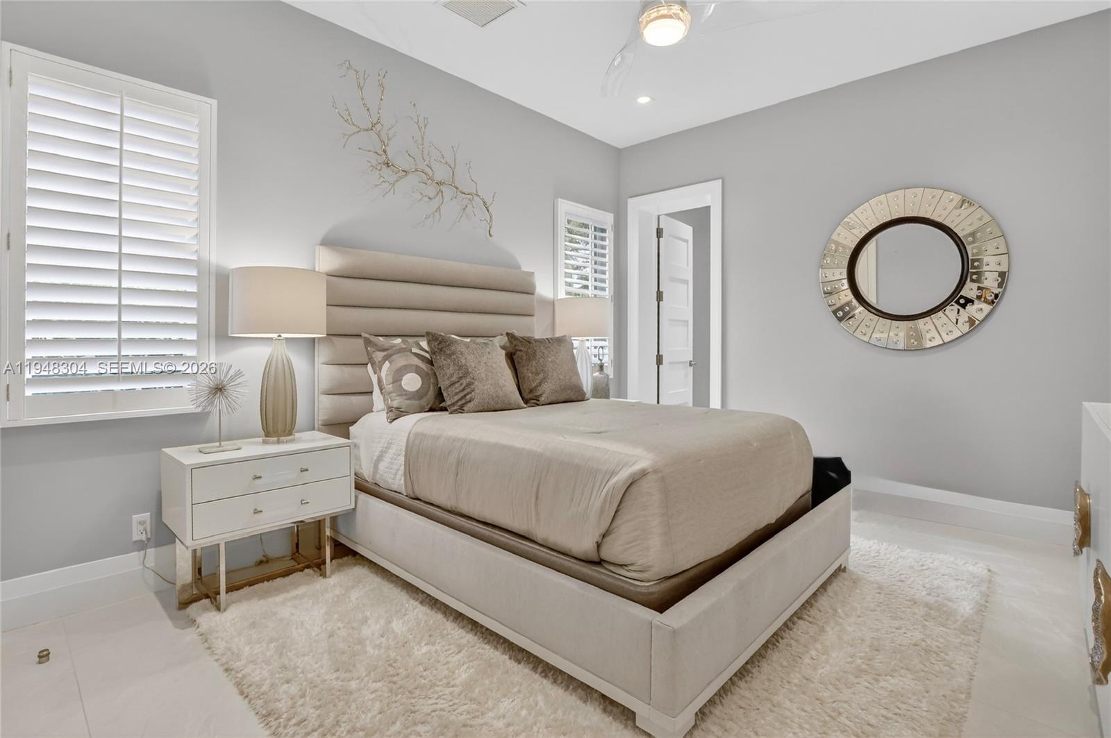 6860 Queenferry Cir, Boca Raton FL 33496