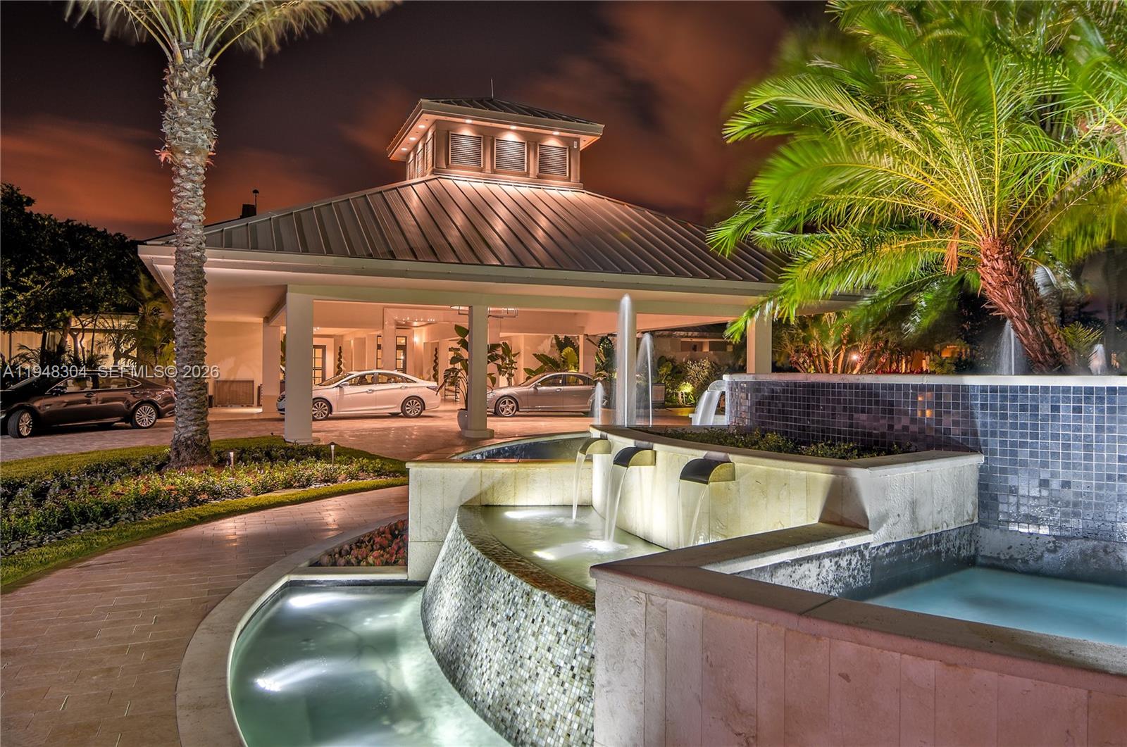 6860 Queenferry Cir, Boca Raton FL 33496