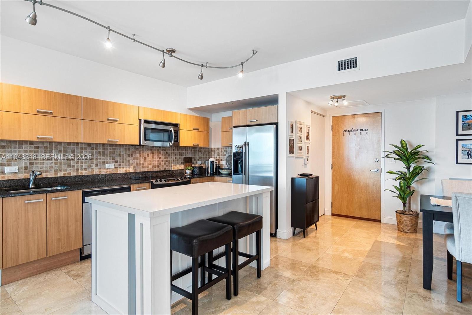 350 S Miami Ave #3807, Miami FL 33130
