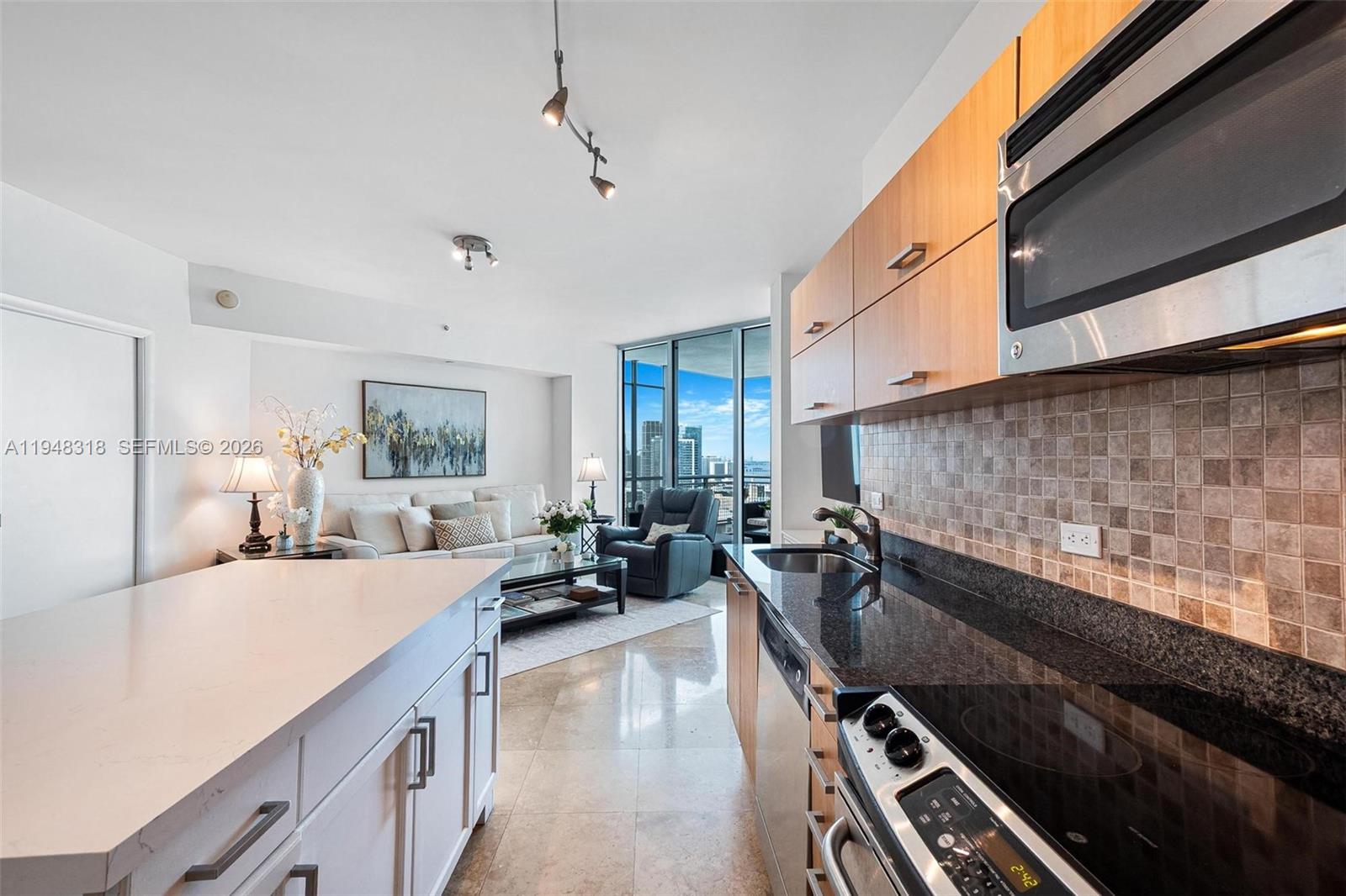 350 S Miami Ave #3807, Miami FL 33130