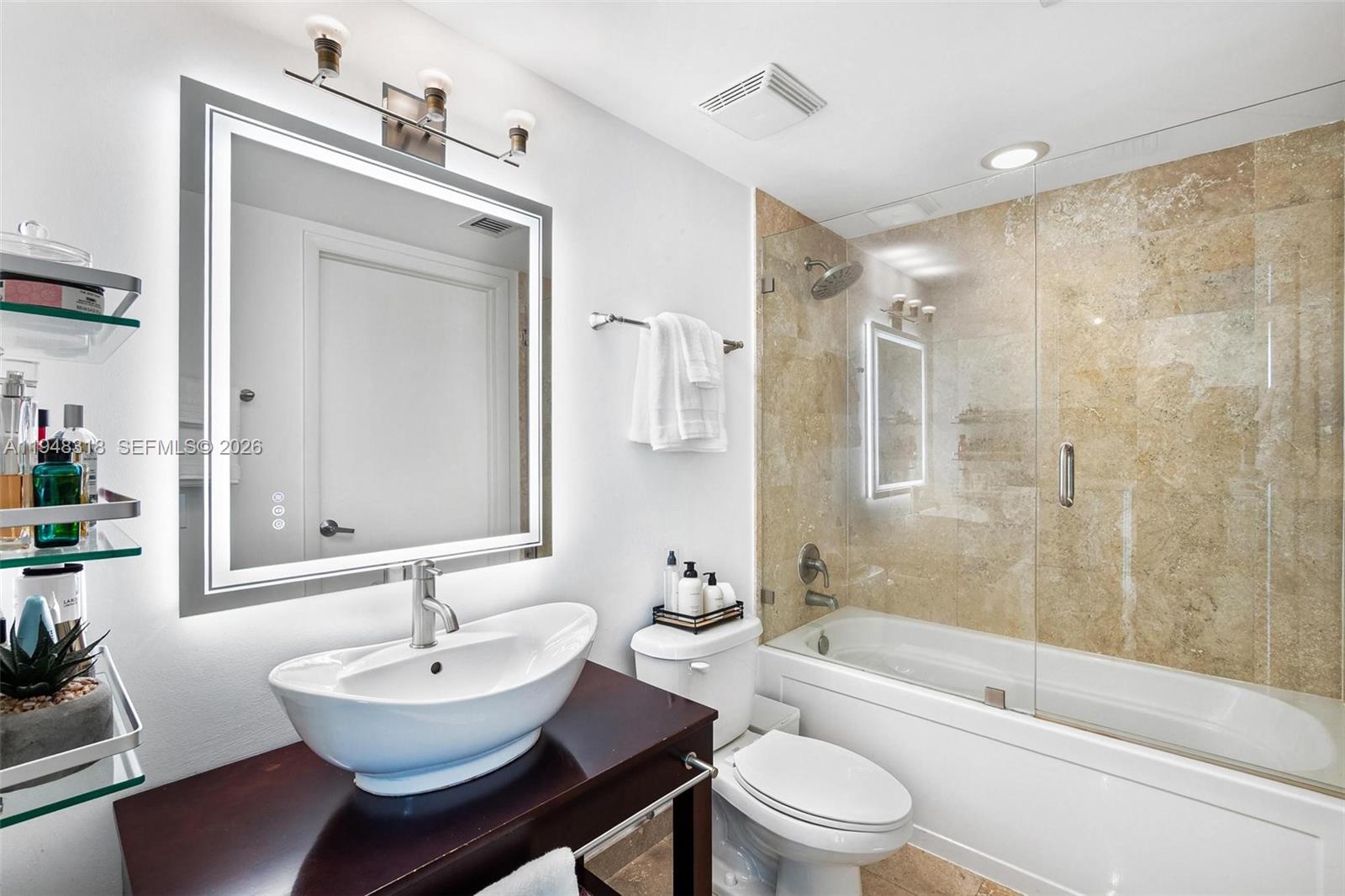 350 S Miami Ave #3807, Miami FL 33130