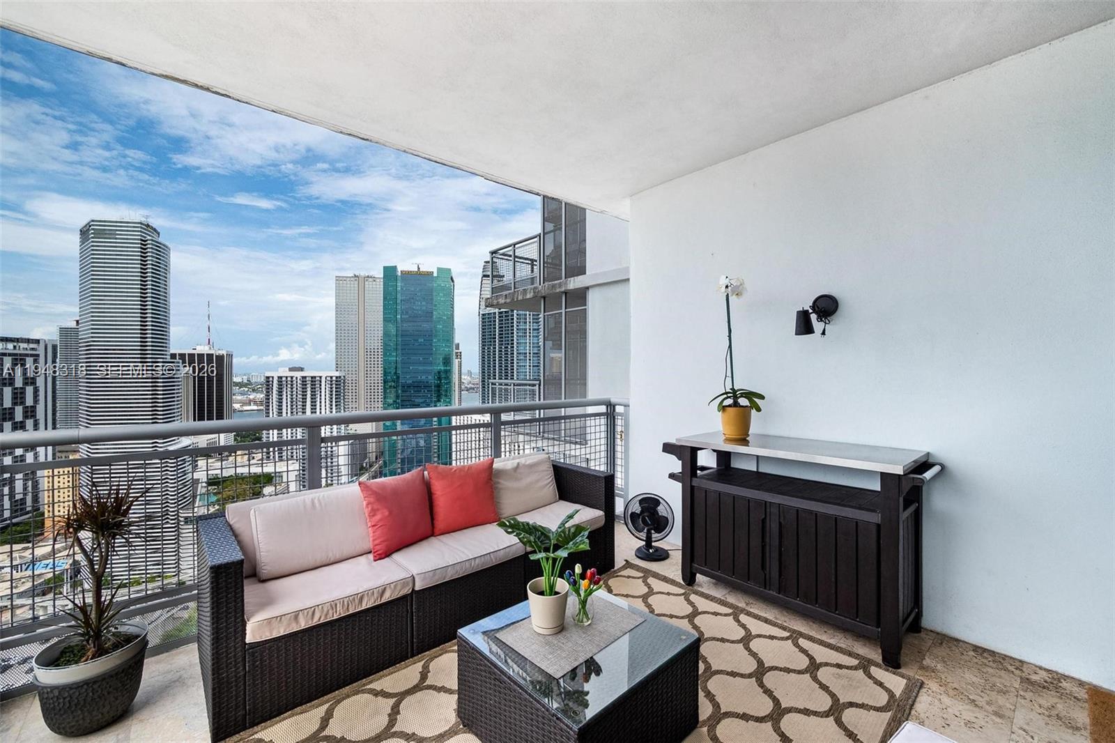 350 S Miami Ave #3807, Miami FL 33130
