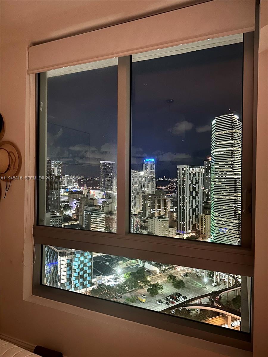 350 S Miami Ave #3807, Miami FL 33130