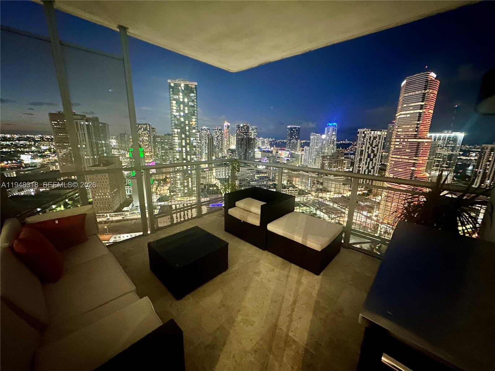 350 S Miami Ave #3807, Miami FL 33130