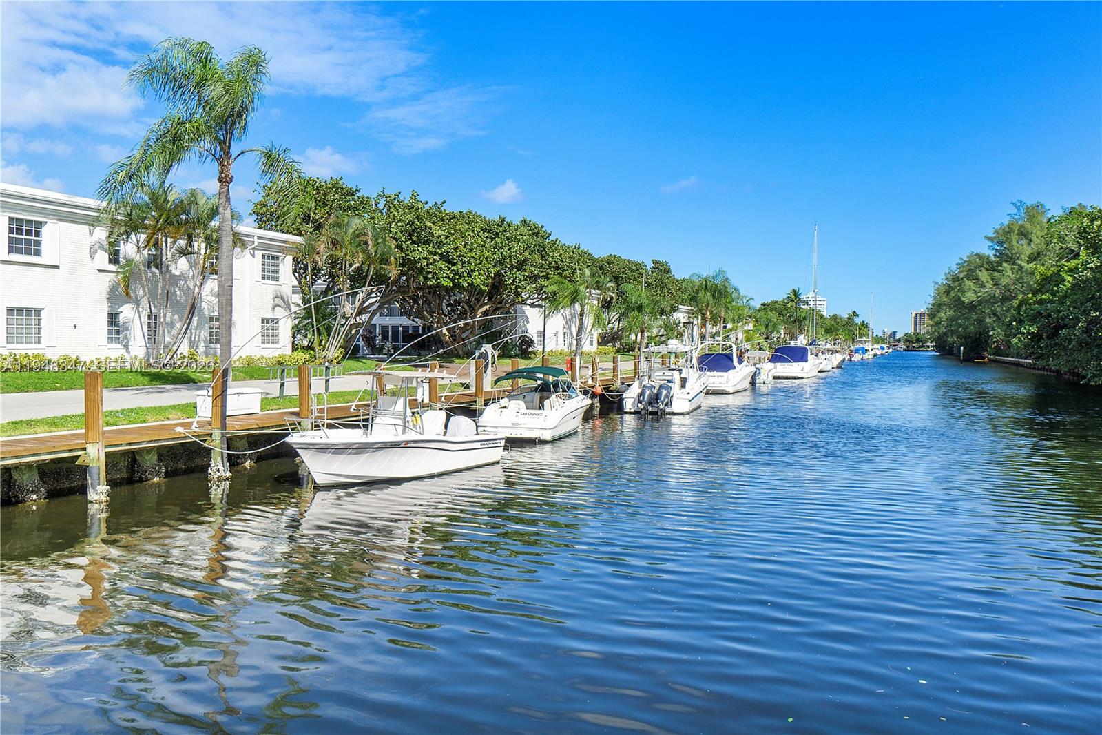 6261 Bay Club Dr #2, Fort Lauderdale FL 33308