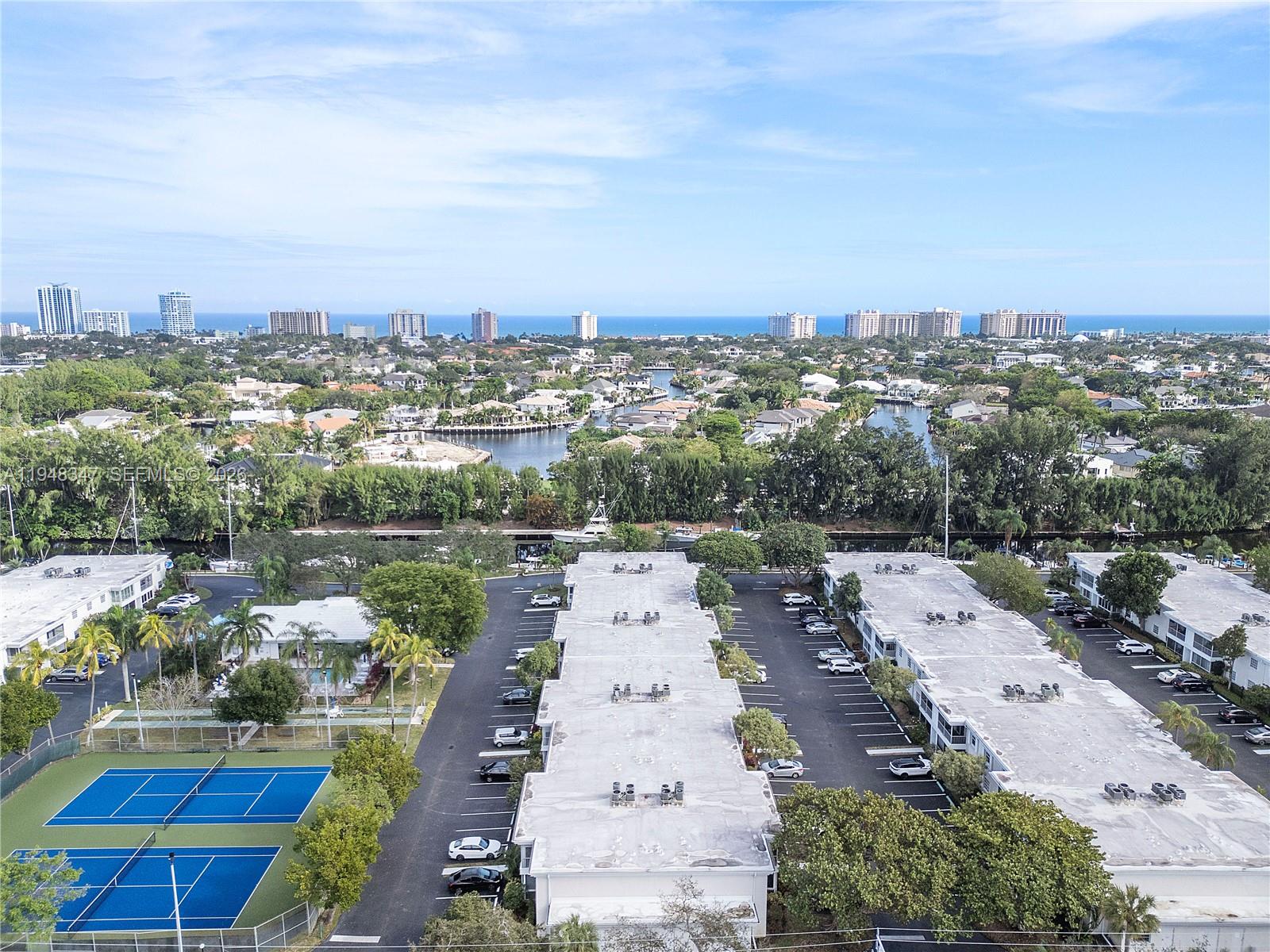 6261 Bay Club Dr #2, Fort Lauderdale FL 33308