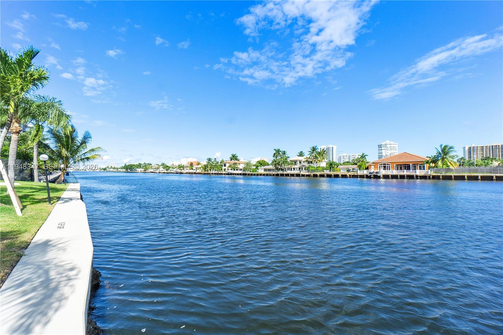6261 Bay Club Dr #2, Fort Lauderdale FL 33308