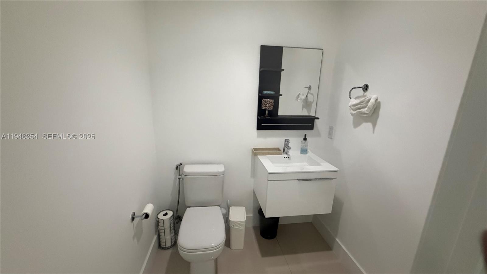 17301 Biscayne Blvd #1002, North Miami Beach FL 33160
