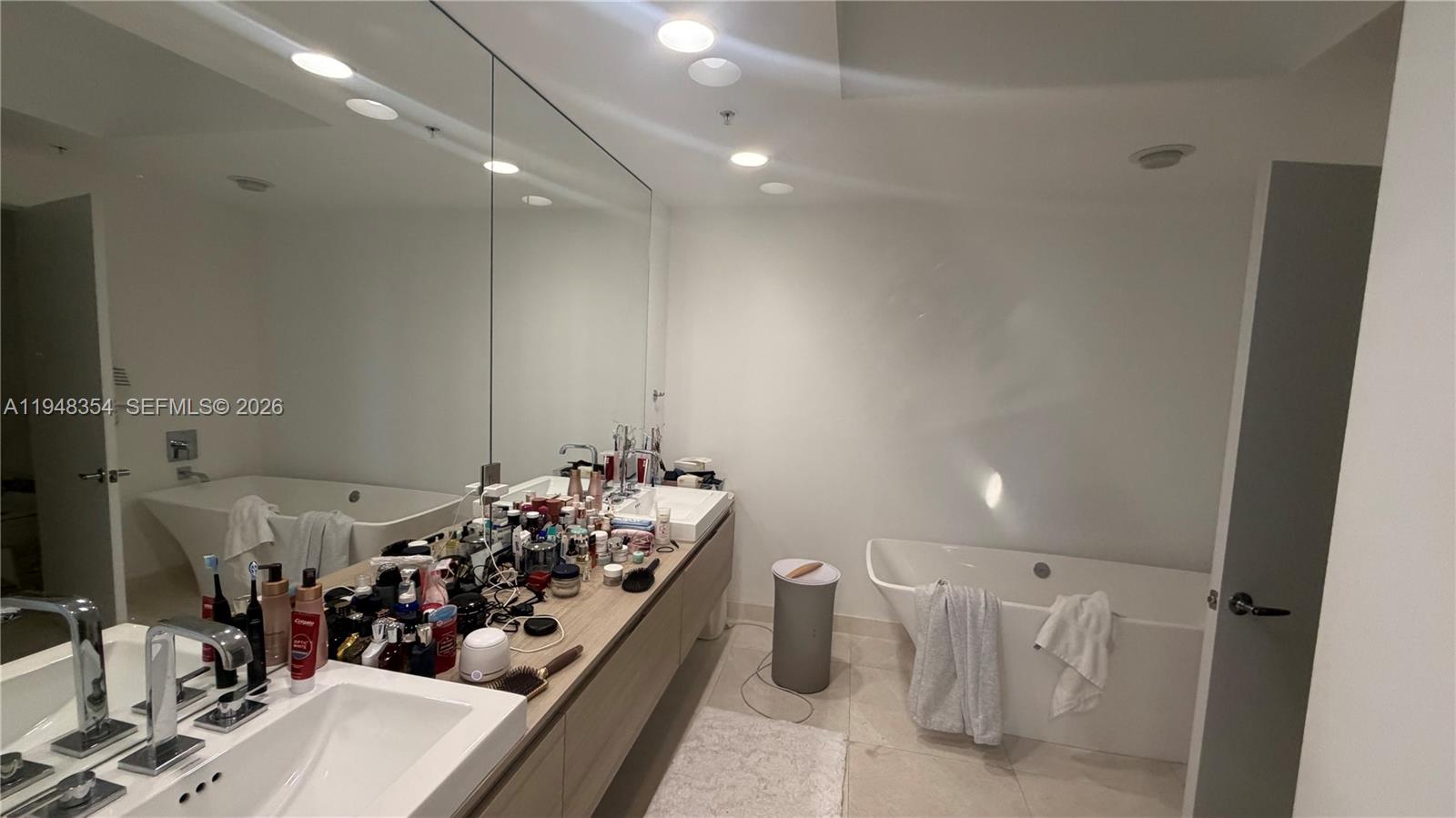 17301 Biscayne Blvd #1002, North Miami Beach FL 33160