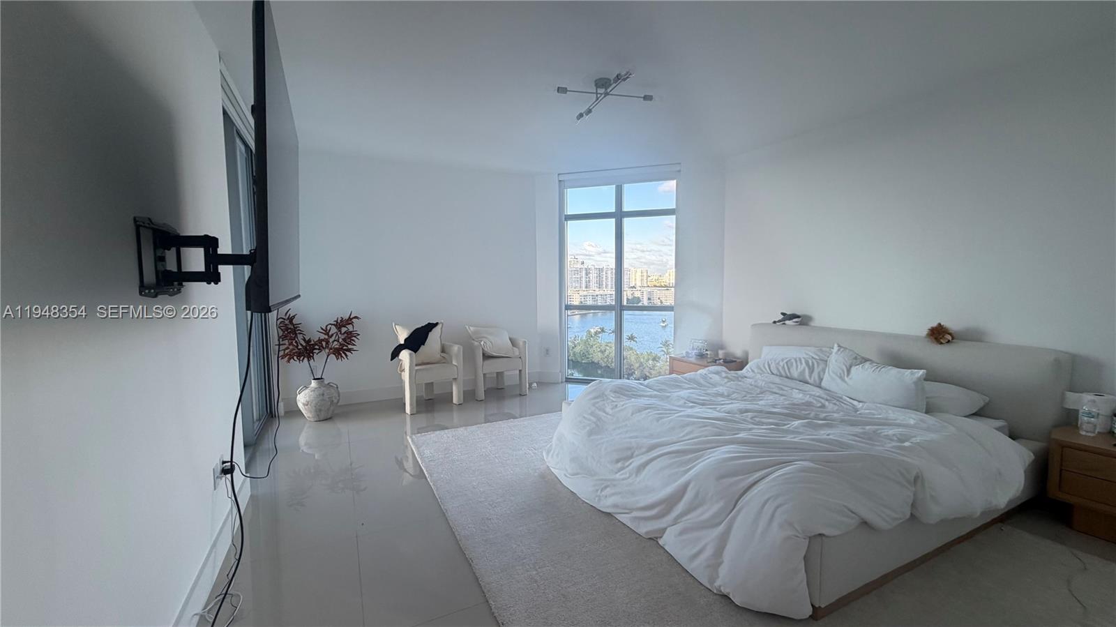 17301 Biscayne Blvd #1002, North Miami Beach FL 33160