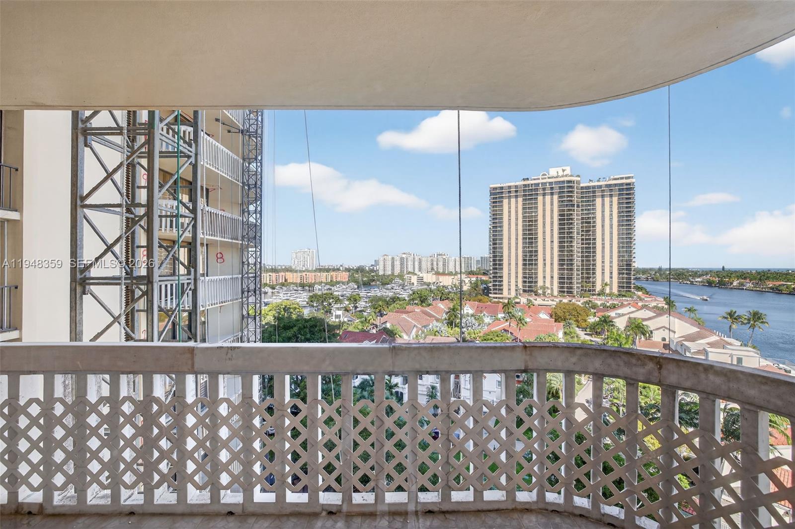 19355 Turnberry Way #8L, Aventura FL 33180