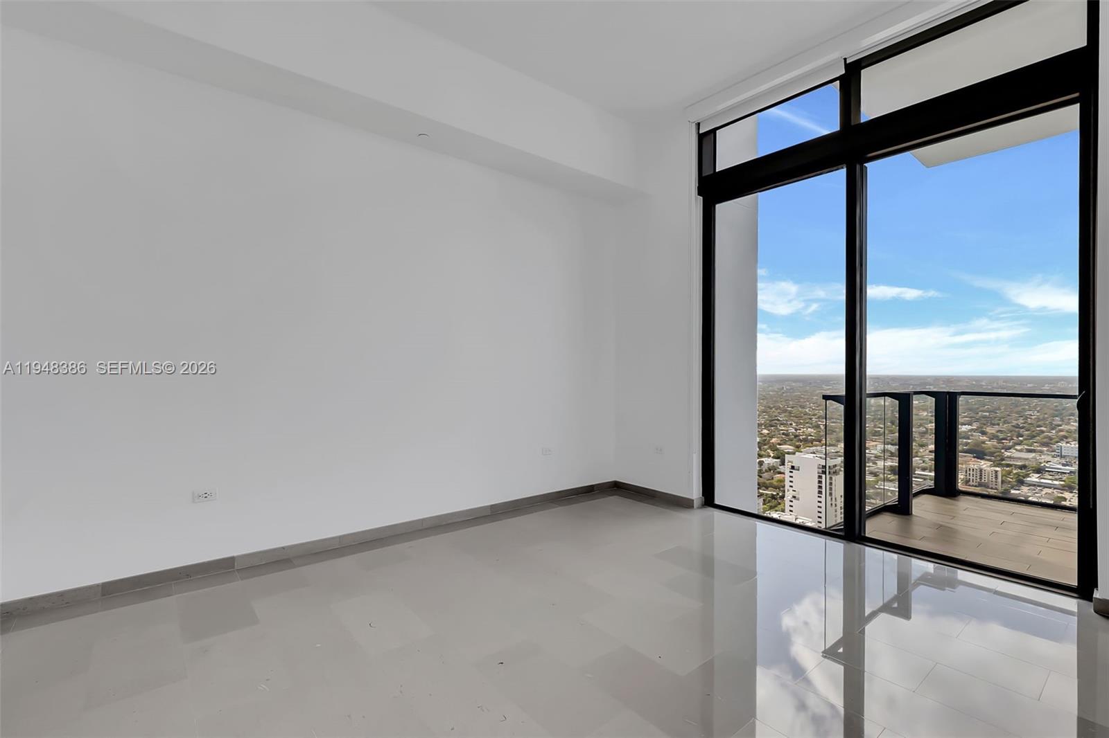 88 SW 7th St #4110, Miami FL 33130