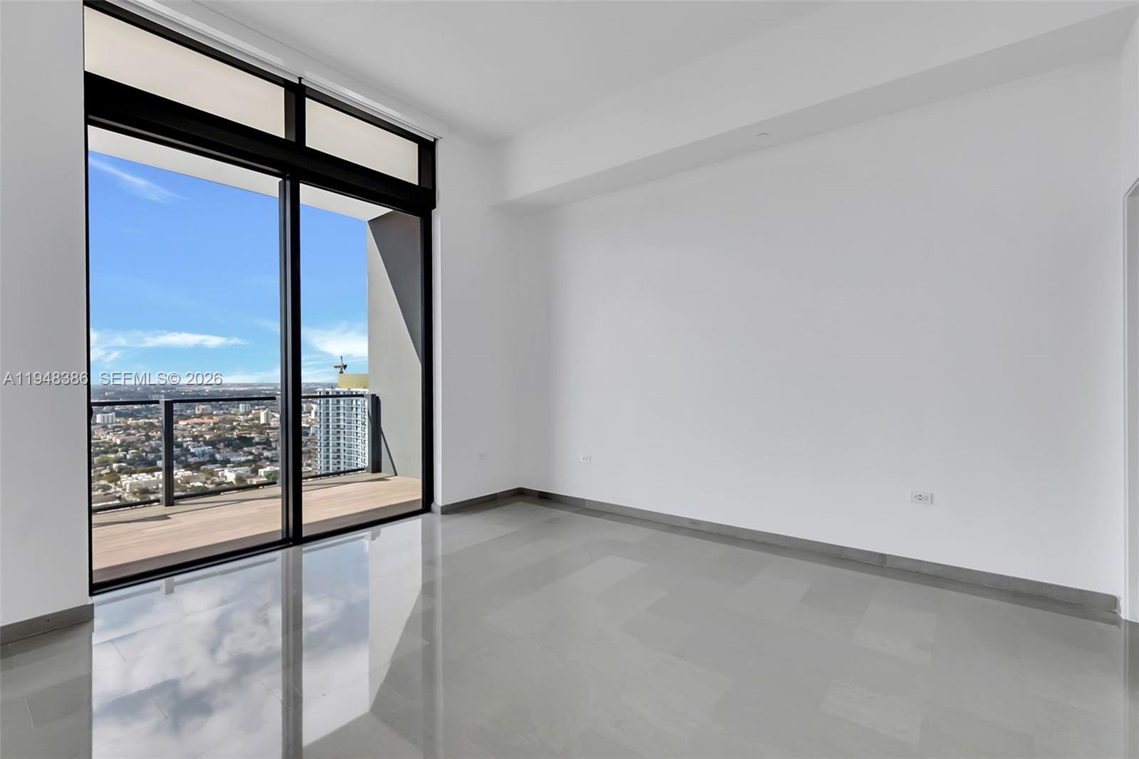 88 SW 7th St #4110, Miami FL 33130