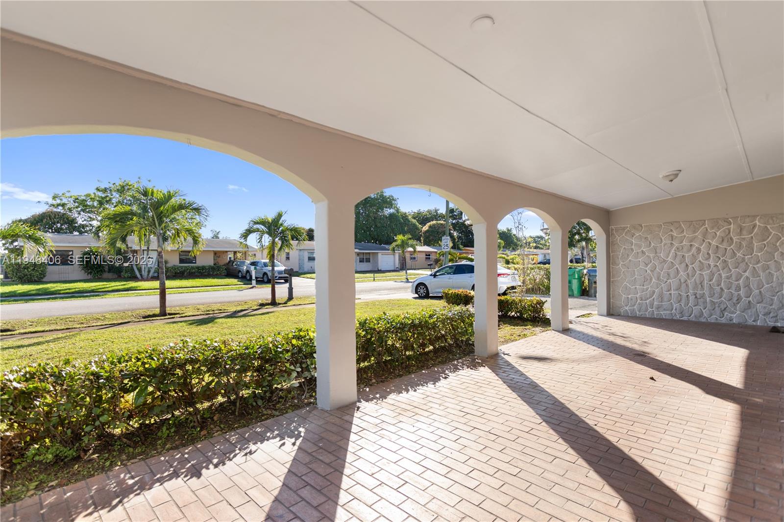 3521 NW 18th Pl, Lauderhill FL 33311