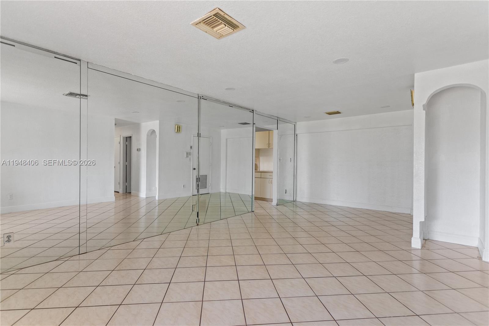 3521 NW 18th Pl, Lauderhill FL 33311