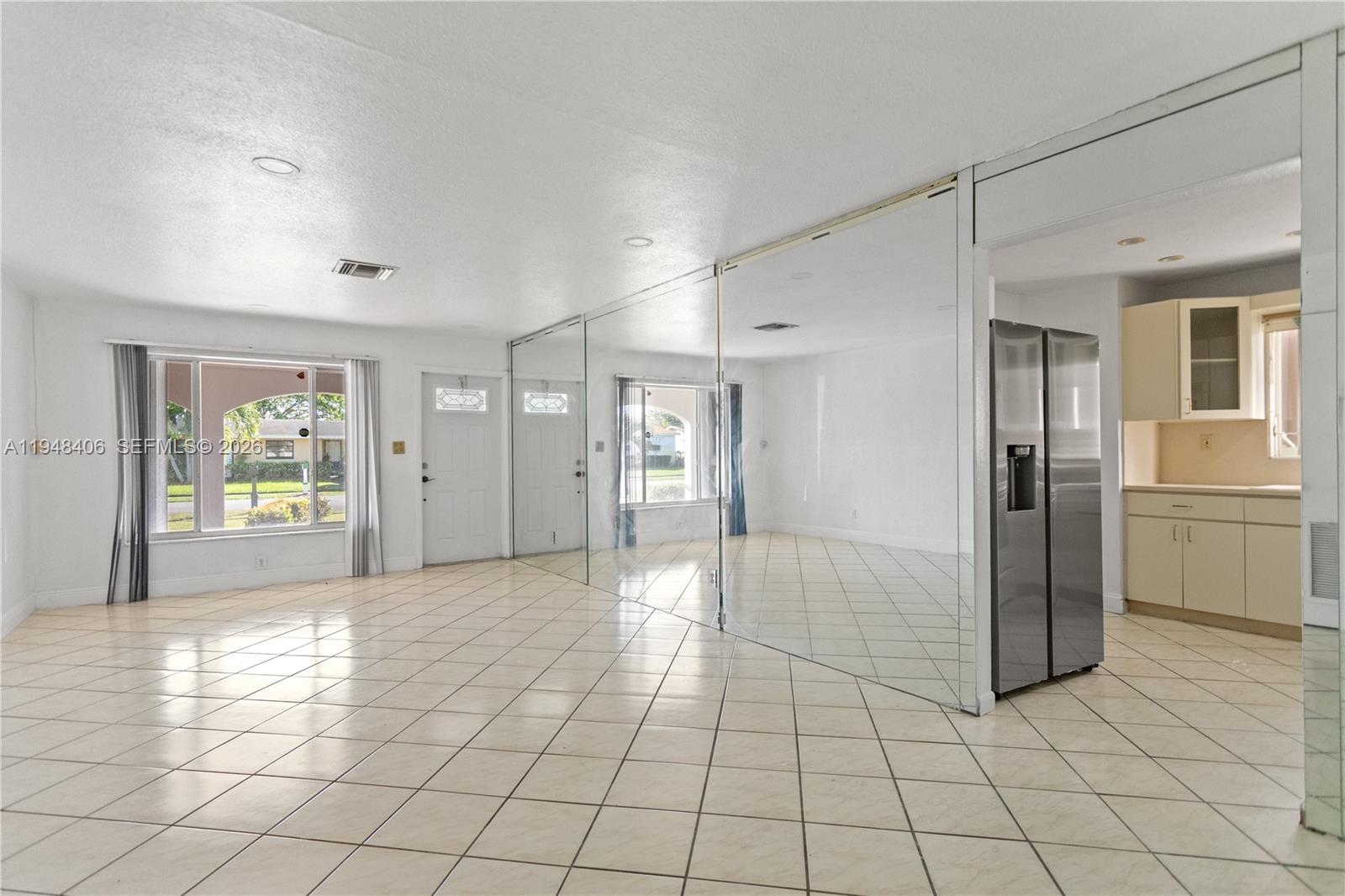 3521 NW 18th Pl, Lauderhill FL 33311