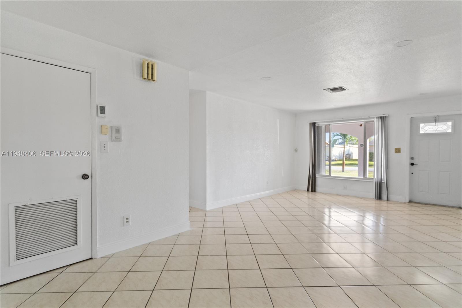 3521 NW 18th Pl, Lauderhill FL 33311