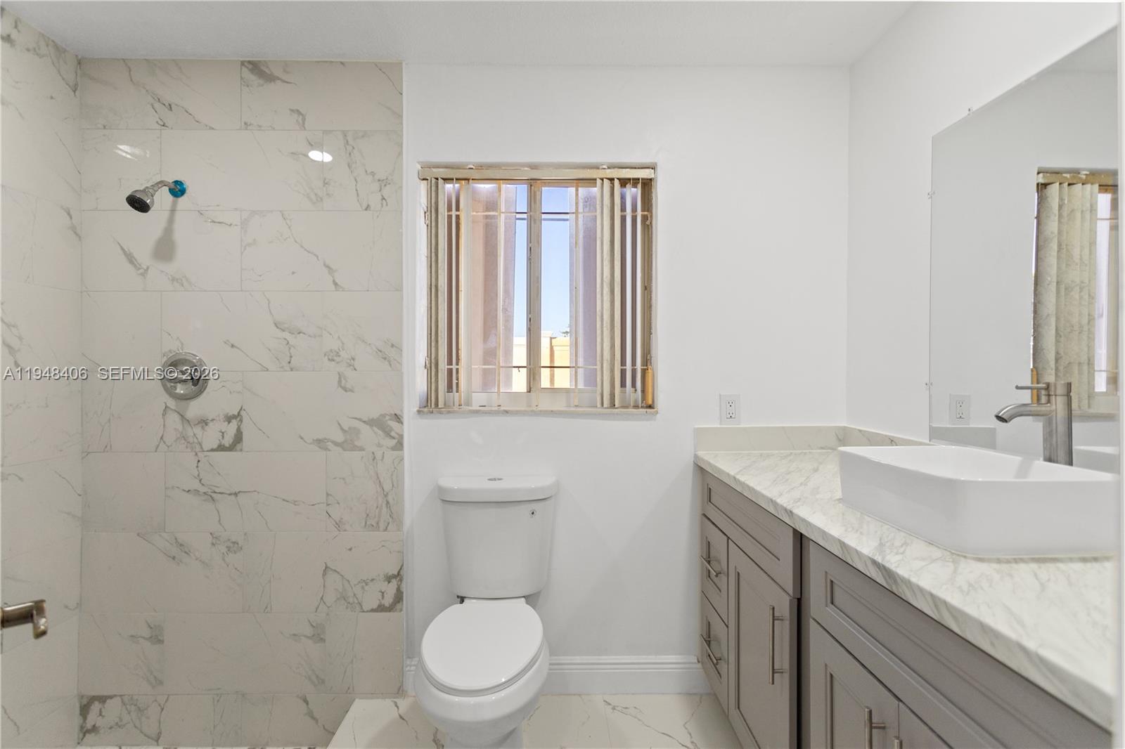 3521 NW 18th Pl, Lauderhill FL 33311