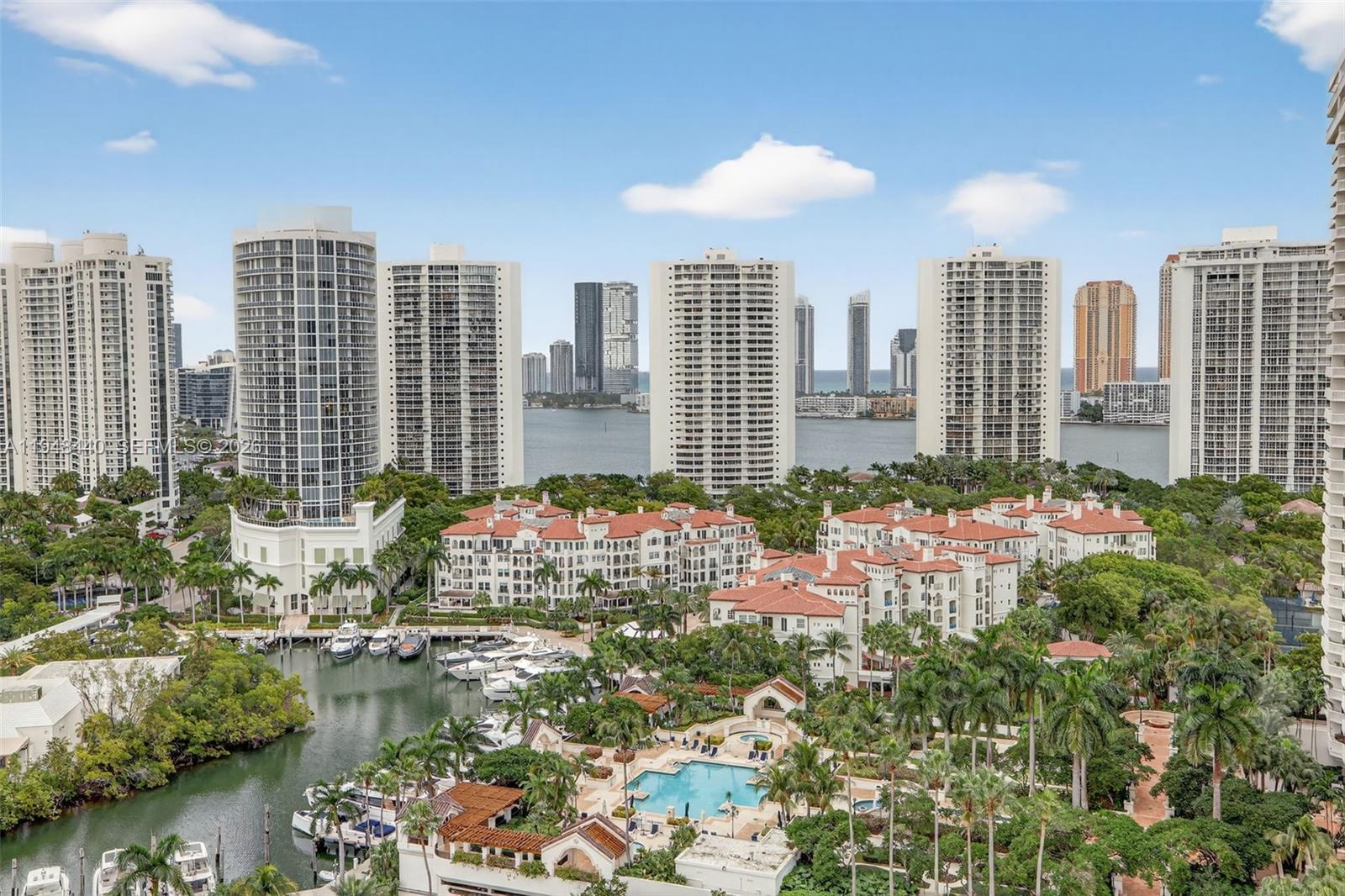 1000 Island Blvd #2105, Aventura FL 33160