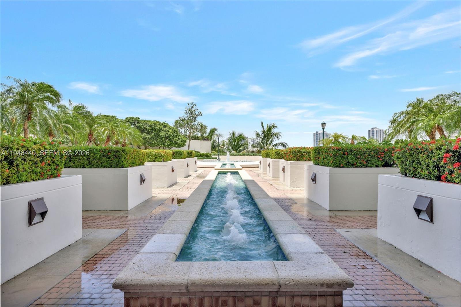 1000 Island Blvd #2105, Aventura FL 33160
