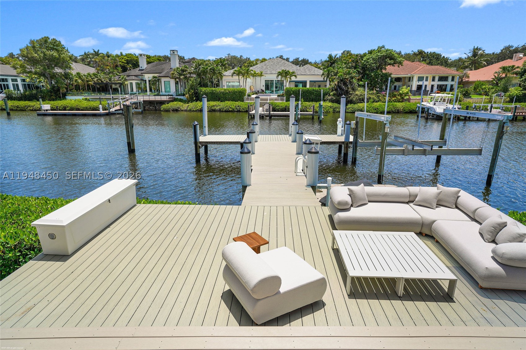 369 Eagle Dr, Jupiter FL 33477