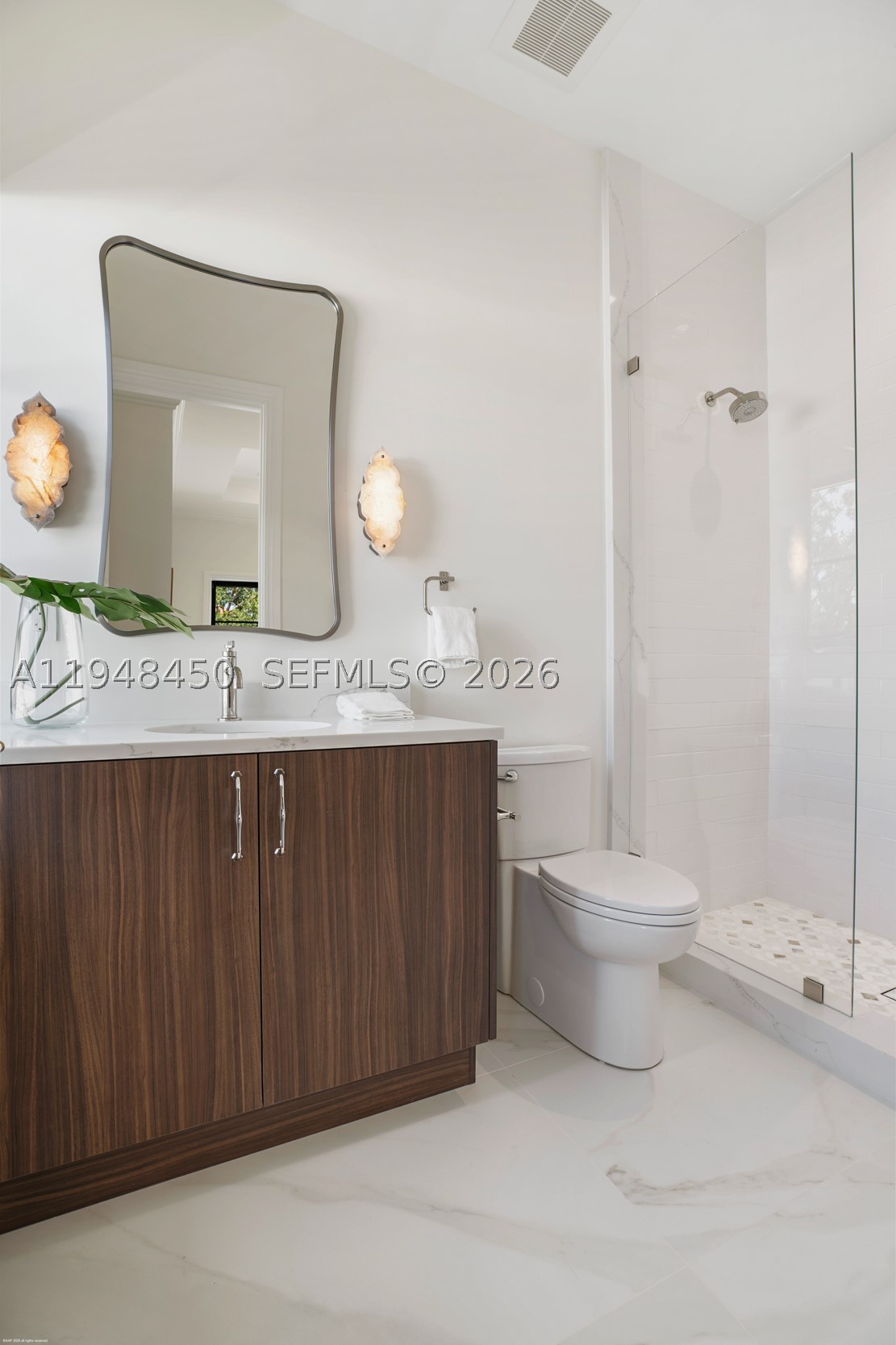 369 Eagle Dr, Jupiter FL 33477