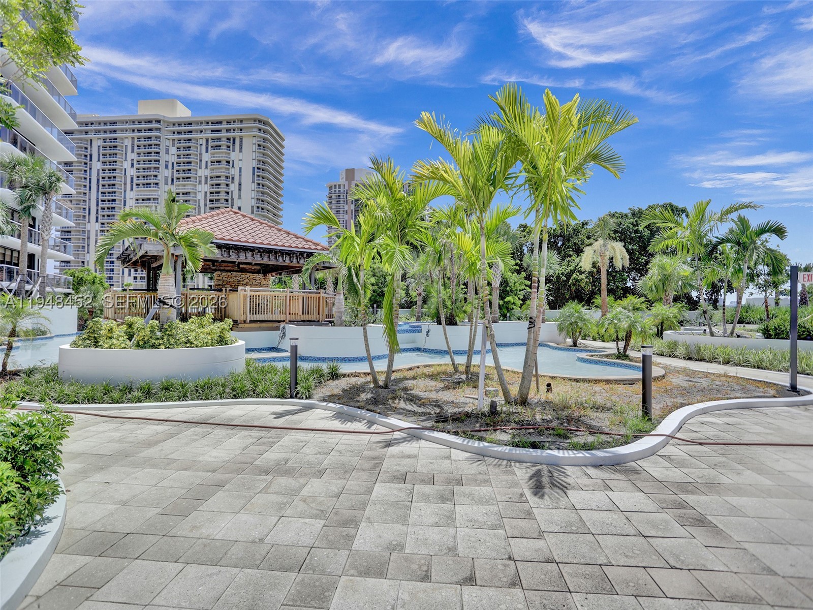 20281 E Country Club Dr #405, Aventura FL 33180