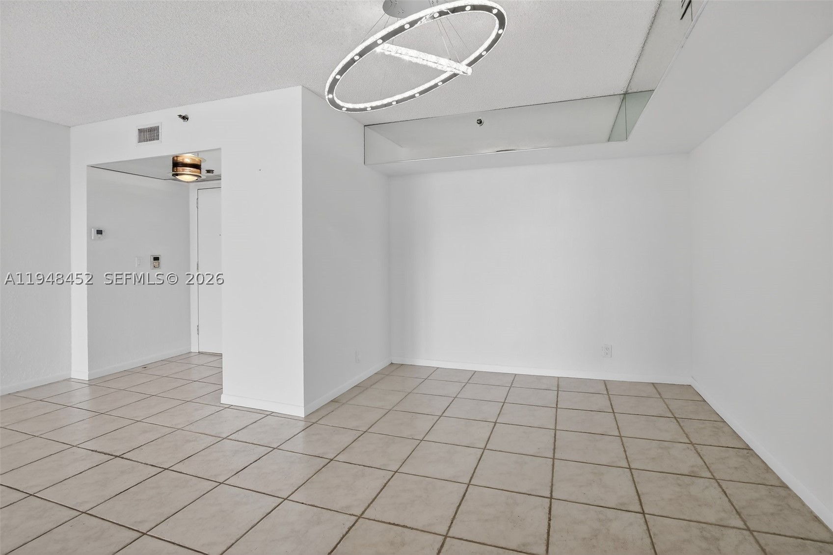 20281 E Country Club Dr #405, Aventura FL 33180