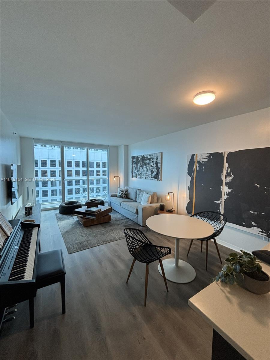 500 Brickell Ave #3408, Miami FL 33131