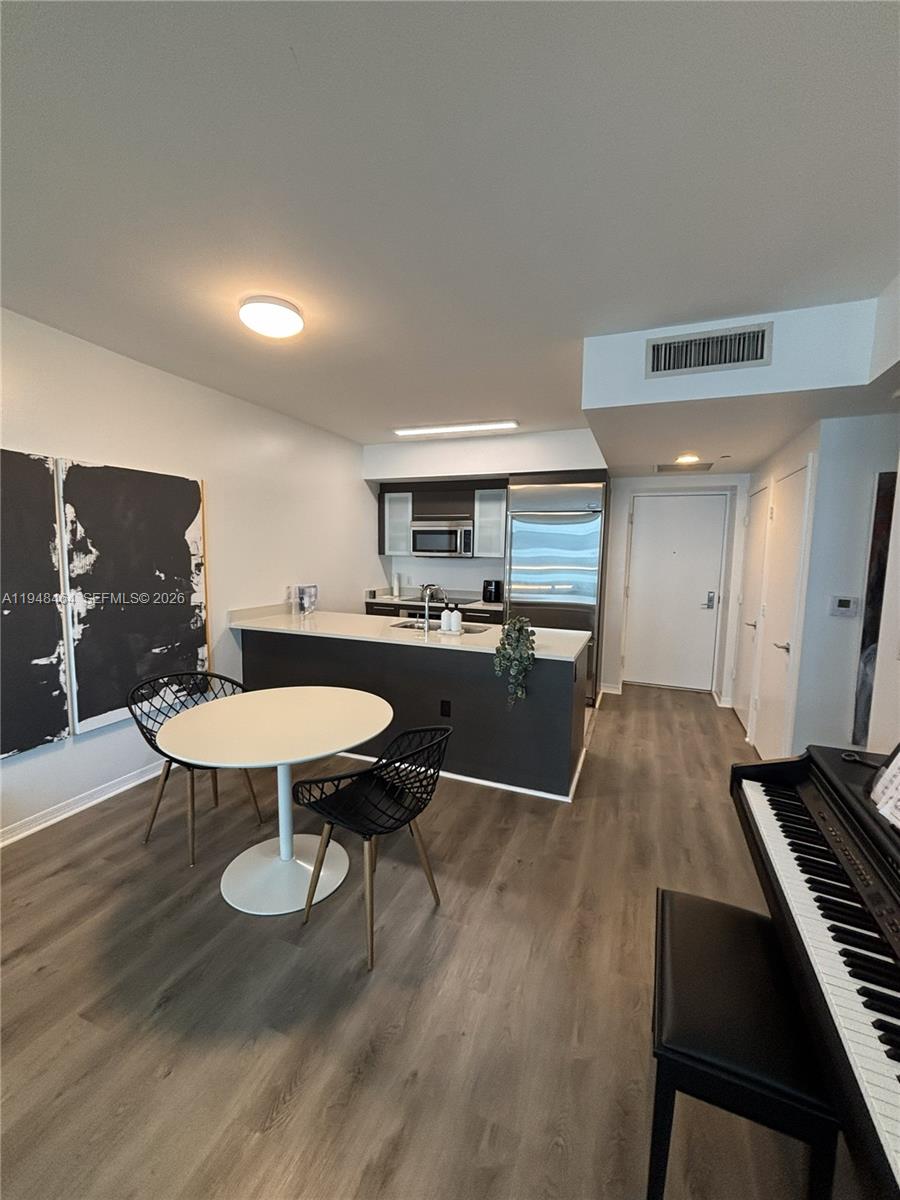 500 Brickell Ave #3408, Miami FL 33131