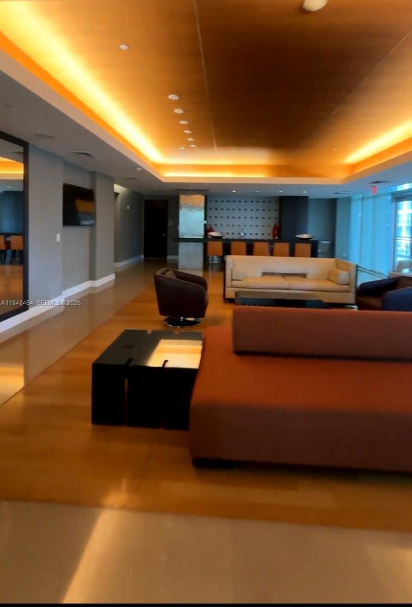 500 Brickell Ave #3408, Miami FL 33131