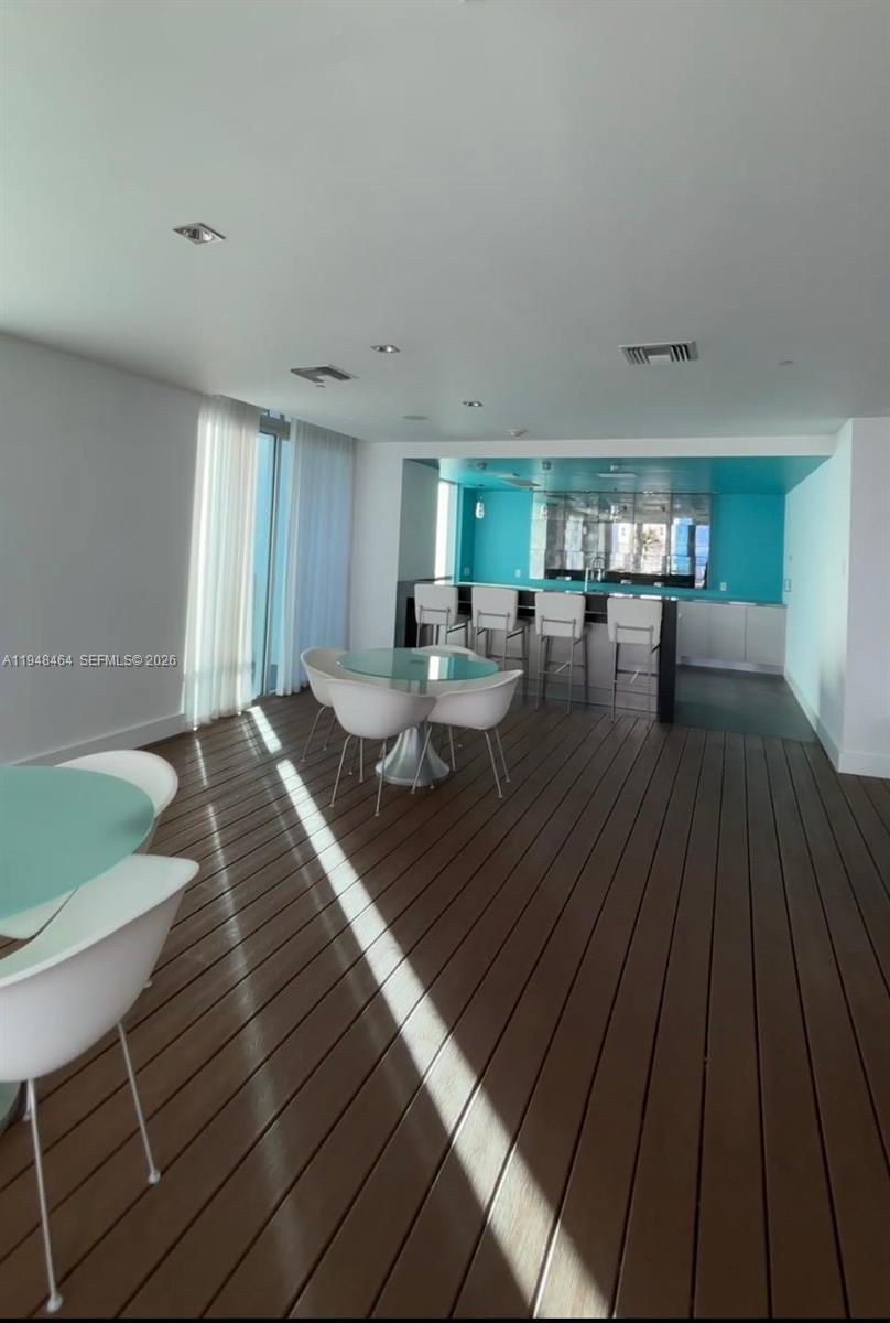 500 Brickell Ave #3408, Miami FL 33131