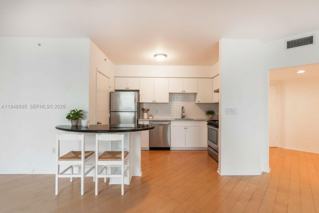 1330 West Ave #610, Miami Beach FL 33139