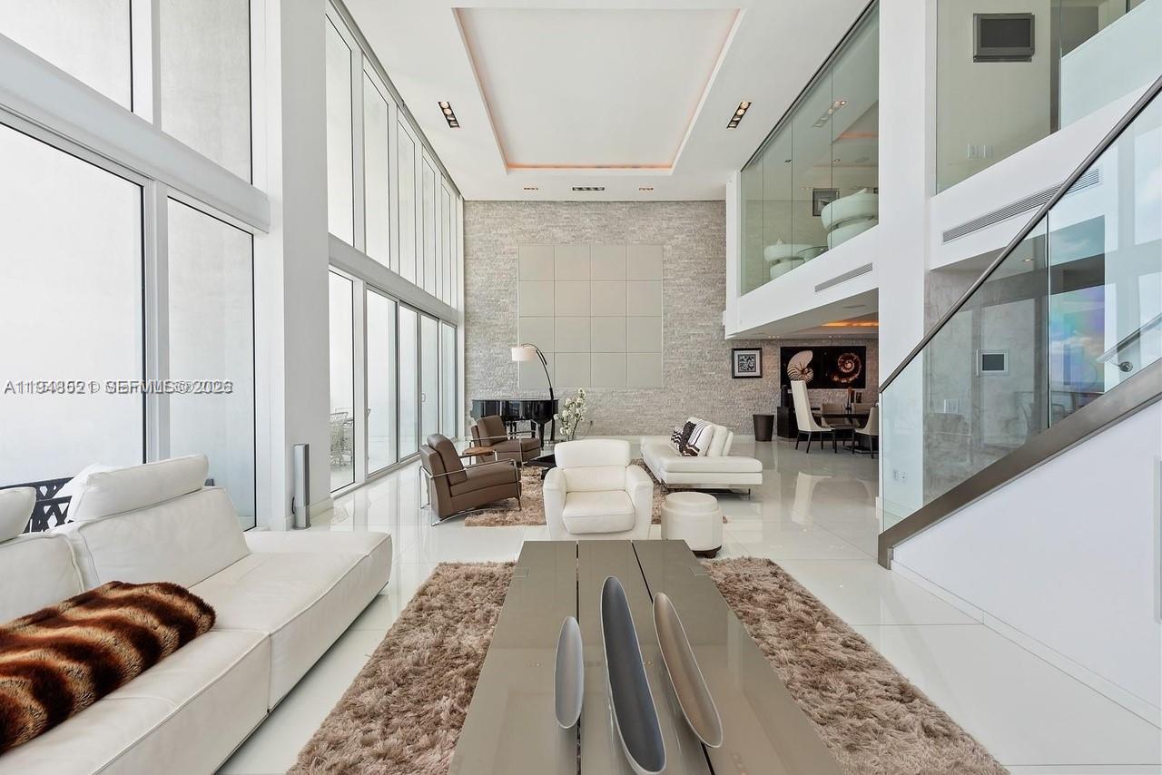 1040 Biscayne Blvd #4403, Miami FL 33132