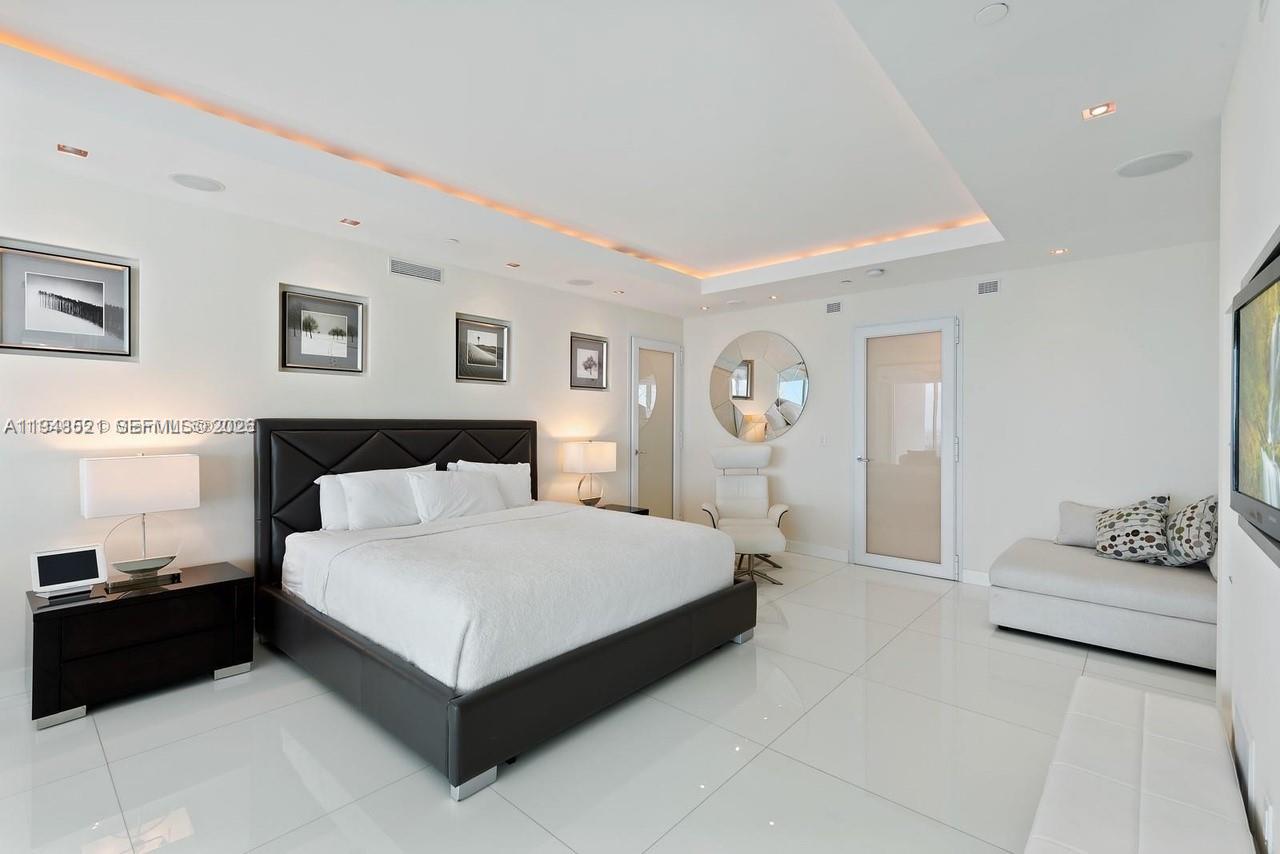 1040 Biscayne Blvd #4403, Miami FL 33132