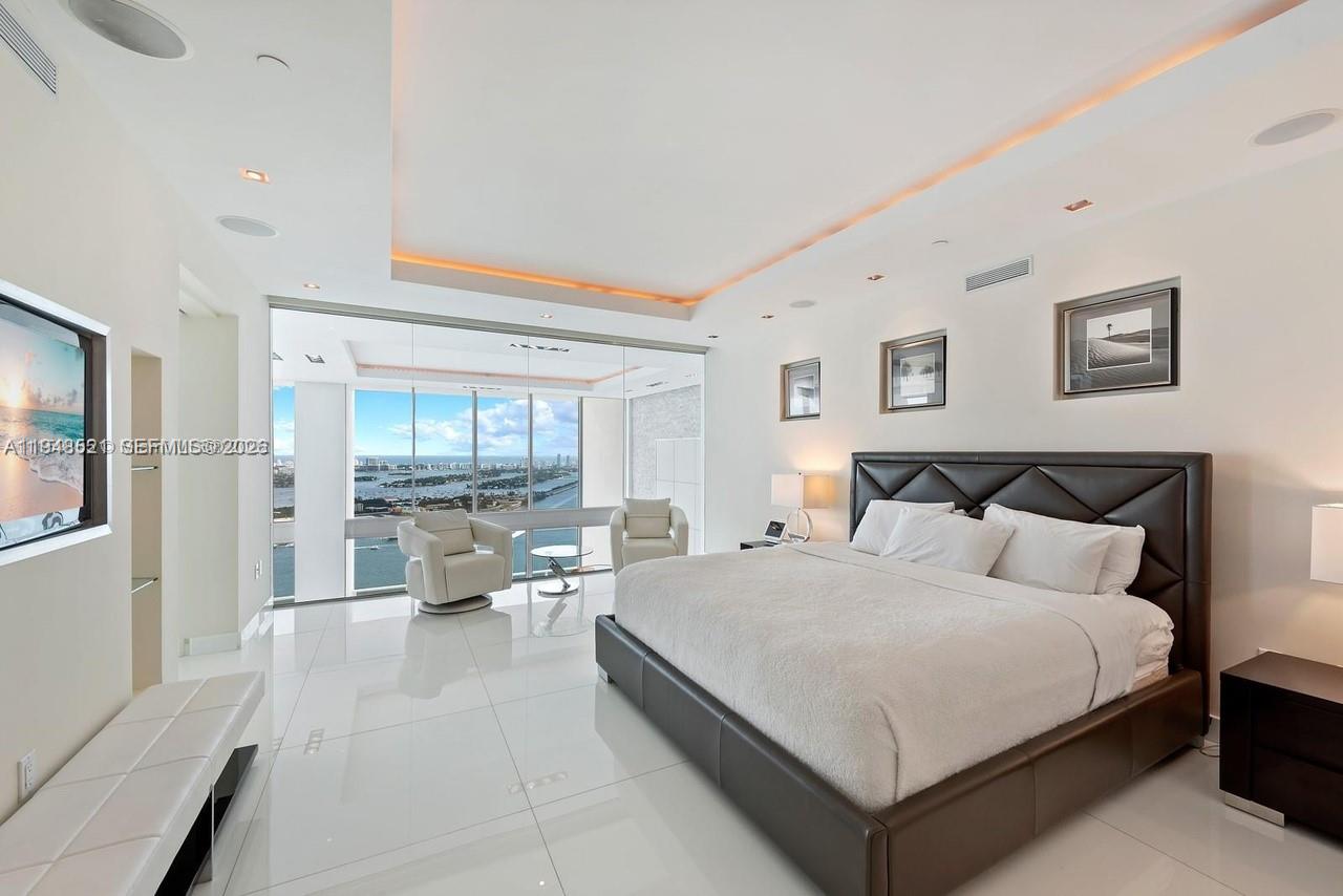 1040 Biscayne Blvd #4403, Miami FL 33132