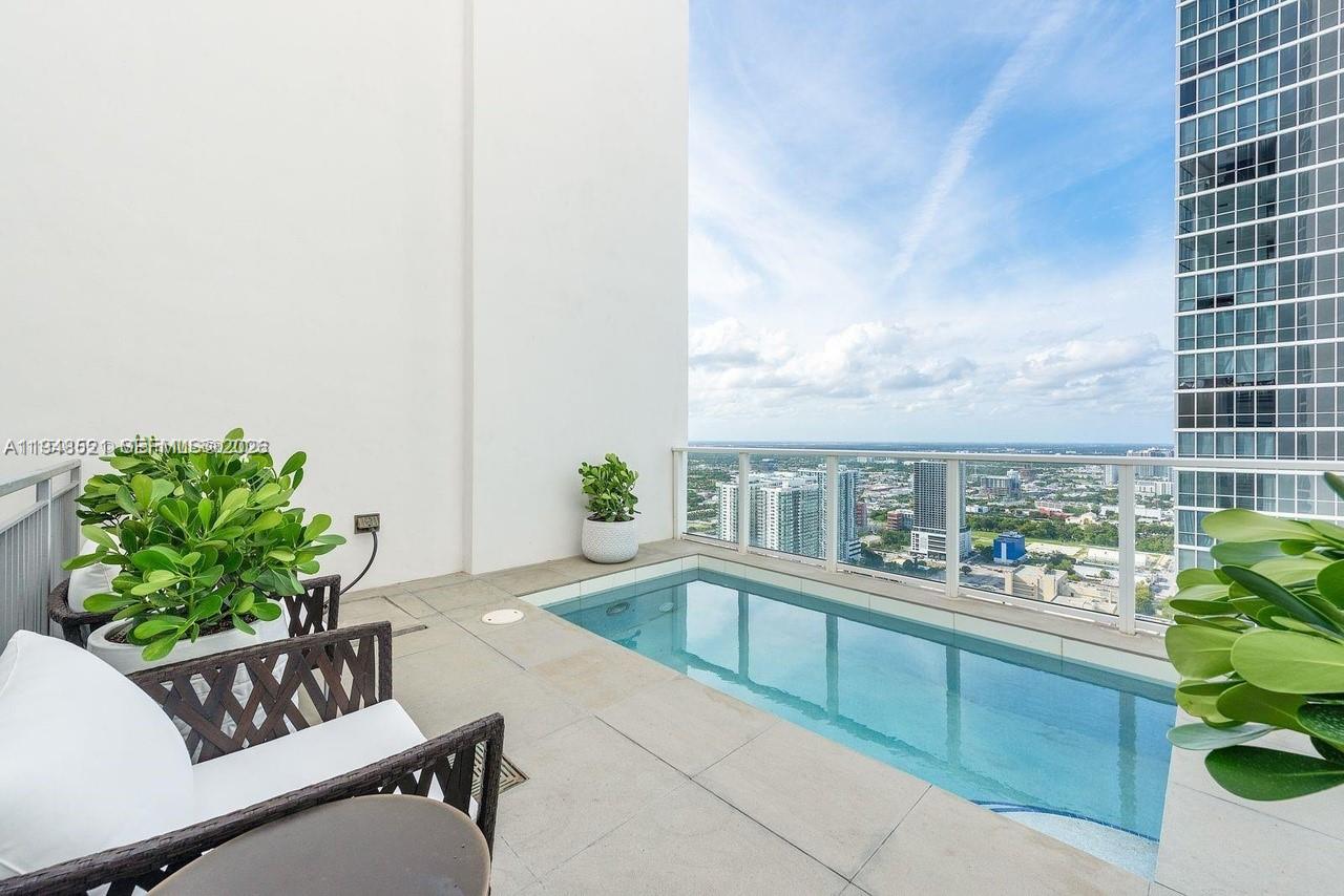 1040 Biscayne Blvd #4403, Miami FL 33132