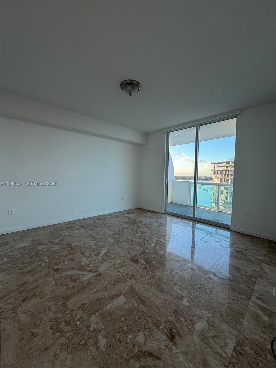 7900 Harbor Island Dr #1216, North Bay Village FL 33141