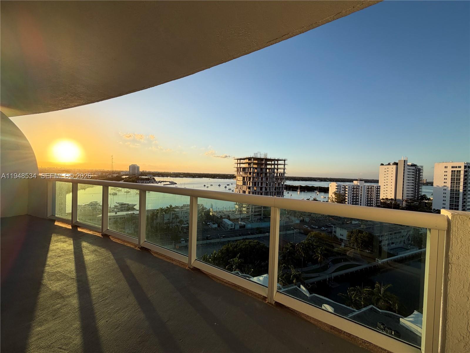 7900 Harbor Island Dr #1216, North Bay Village FL 33141