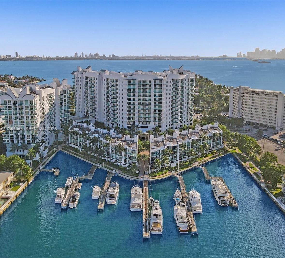 7900 Harbor Island Dr #1216, North Bay Village FL 33141