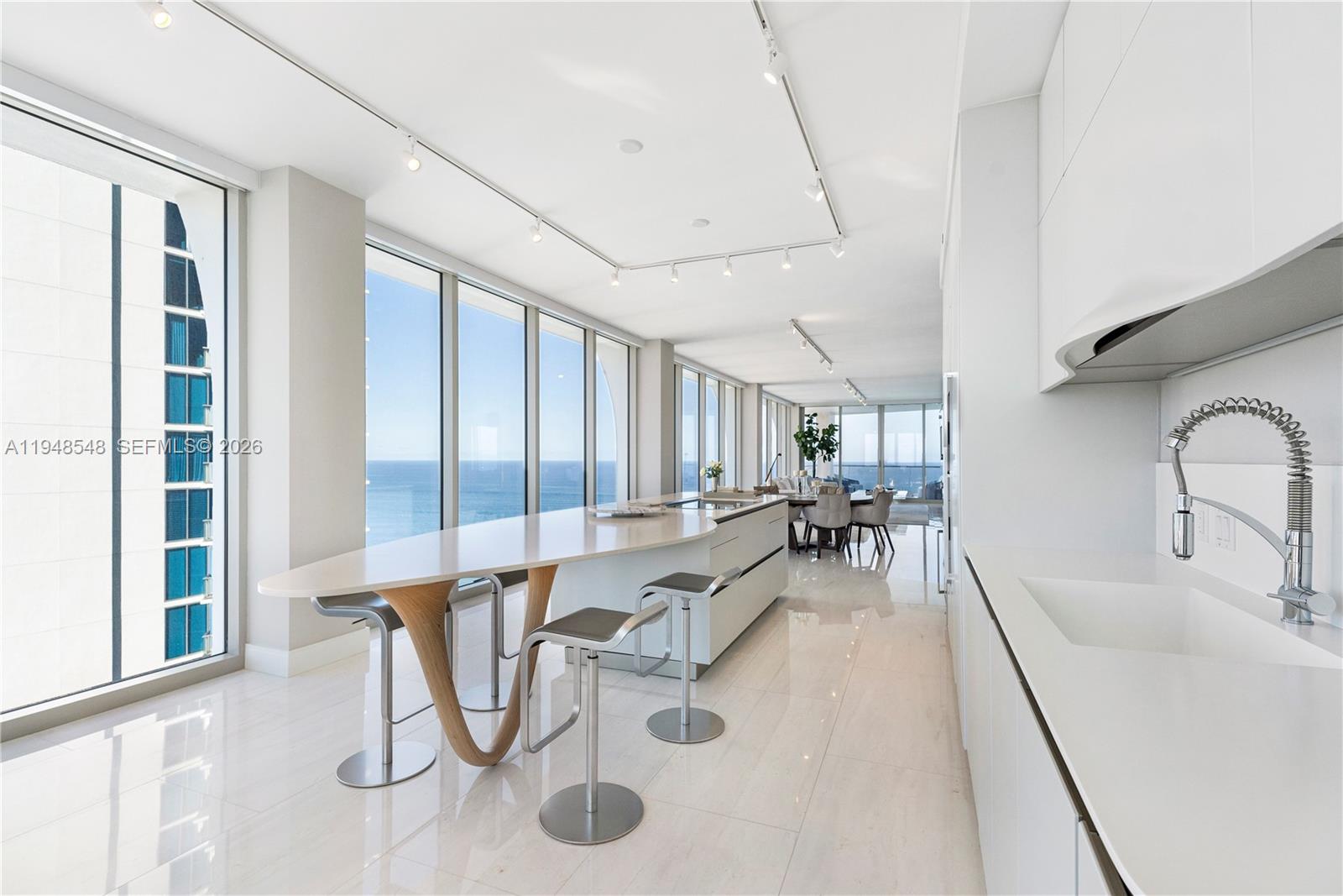 16901 Collins Ave #3005, Sunny Isles Beach FL 33160